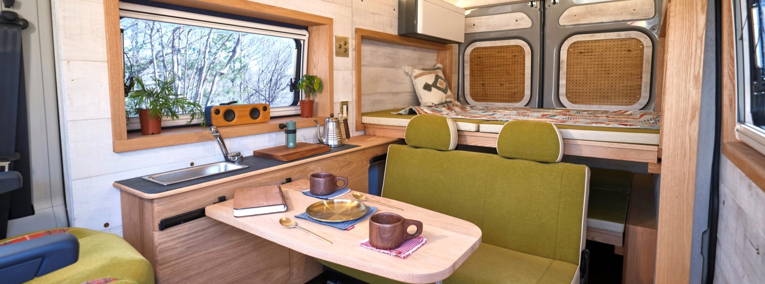 VANLIFE Main Visual